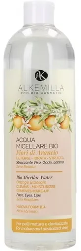 Acqua micellare per il viso con fiori d'arancio